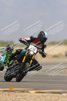 media/Sep-30-2023-SoCal Trackdays (Sat) [[636657bffb]]/Turn 15 (1120am)/